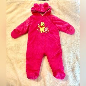 Disney Baby Winnie The Pooh Footie Sleeper Size 6/9 Months Thick Pink Button Up